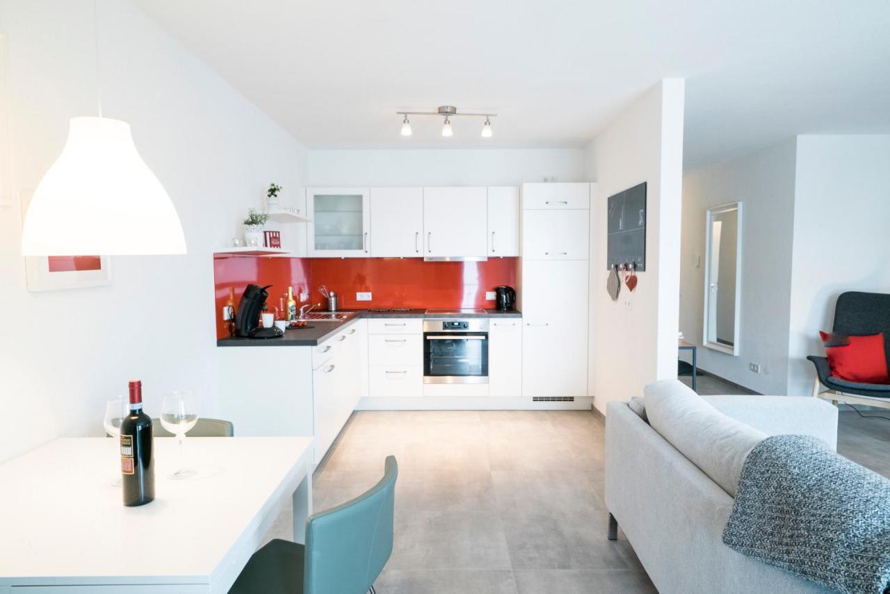 Apartwehr Business&Ferien Apartment Rot Exteriör bild